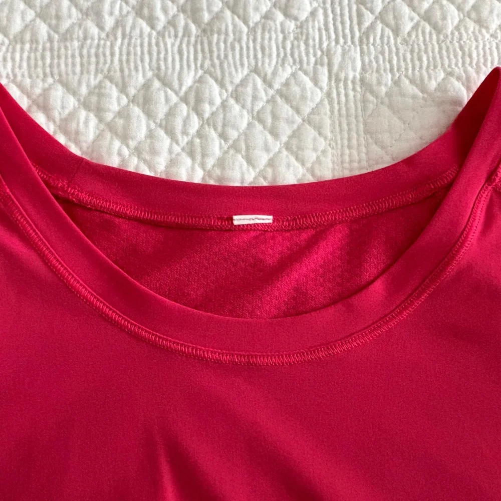 LULULEMON TOP🩷 - Picture 3 of 6
